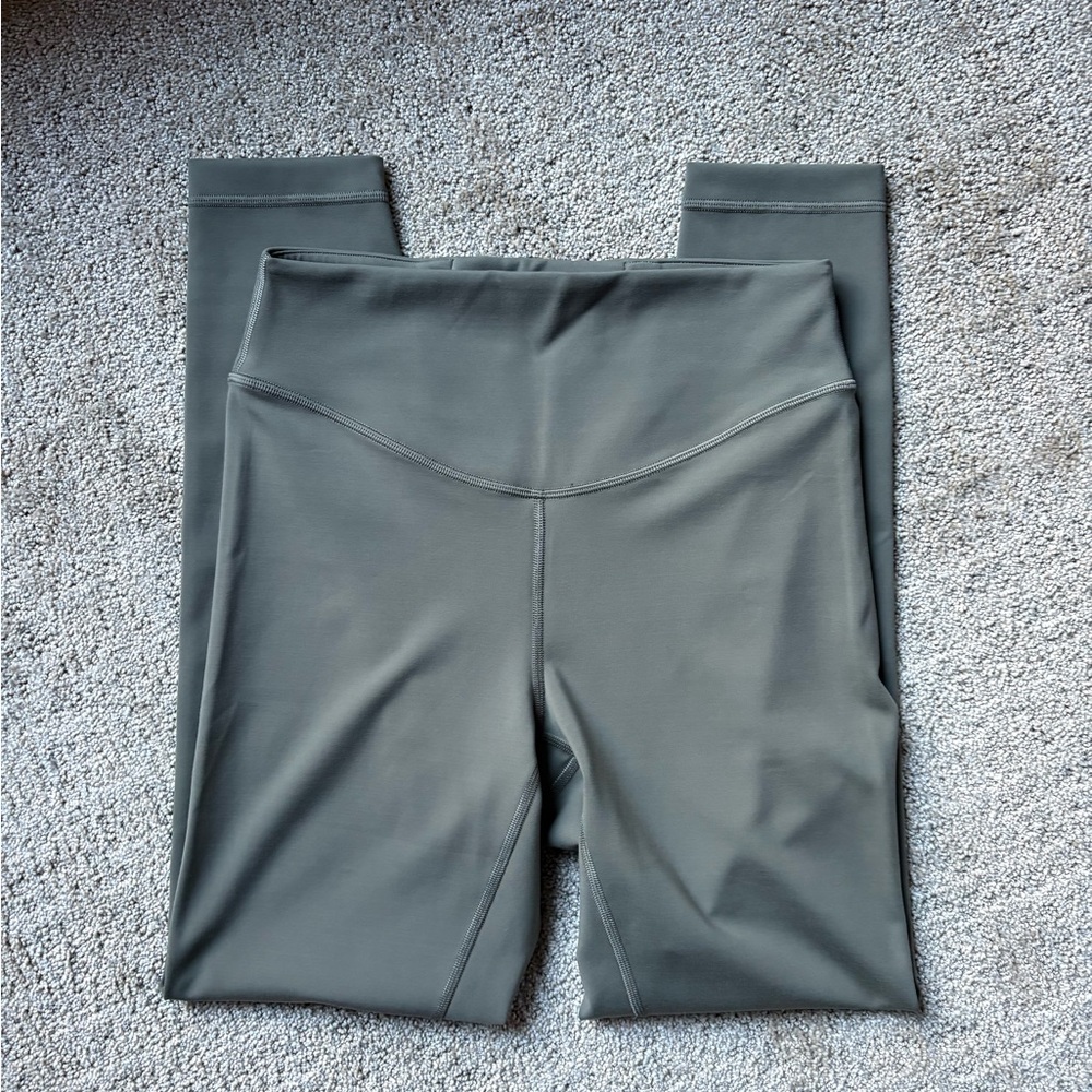 Lululemon Wunder Under Smooth Cover 28” Leggings